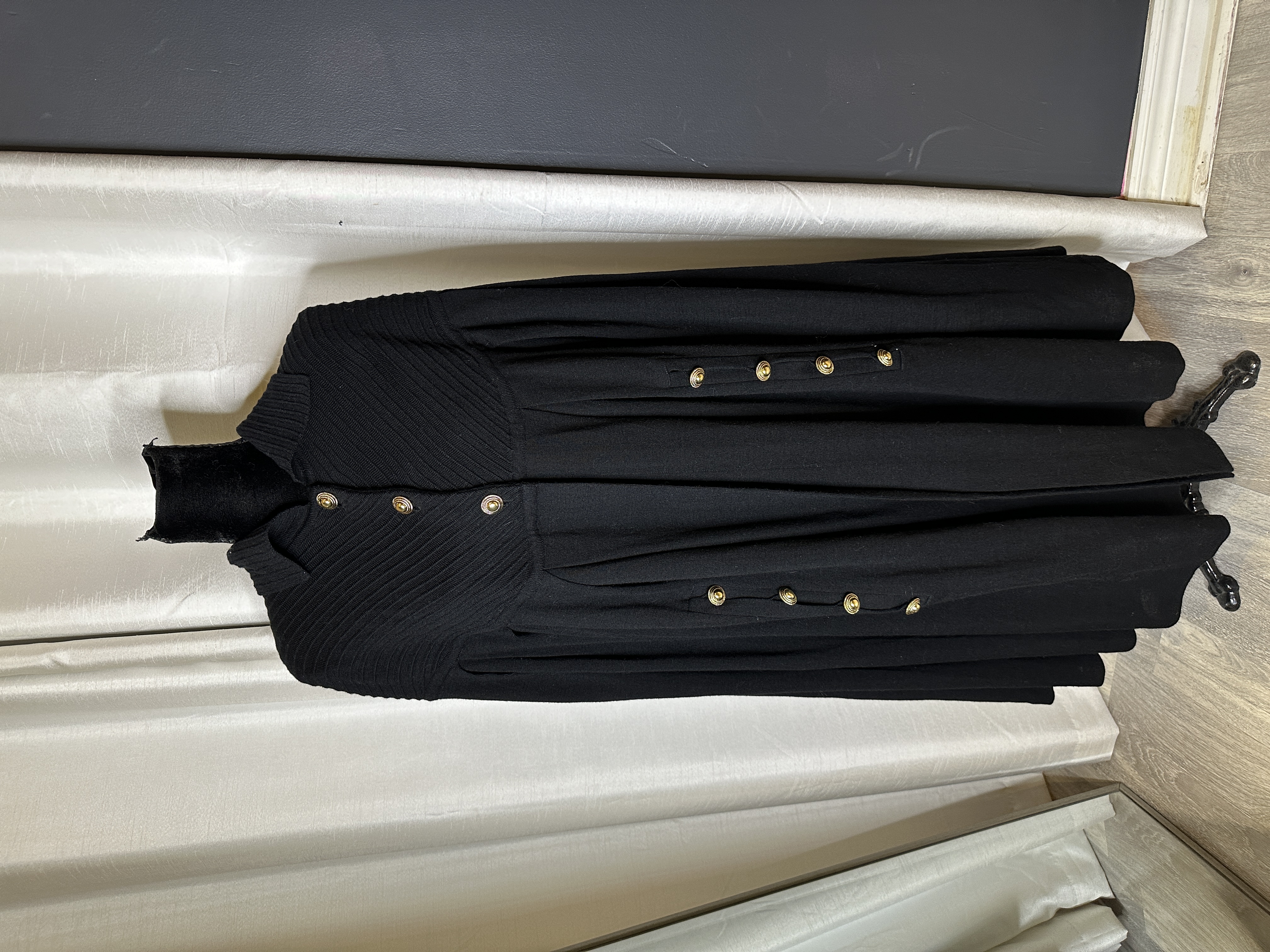 LL EUROPEAN VINTAGE PONCHO