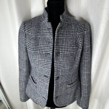 BROOKS BROTHERS BLUE AND WHITE PLAID JACKET